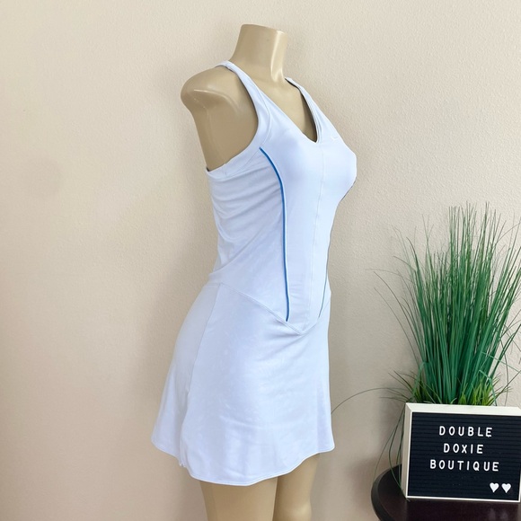 NIKE | Pale Blue V Neck Tennis Dress Sz S - Picture 4 of 14